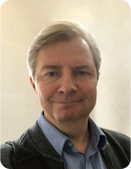 Zdjęcie autora : prof. dr hab. Jacek Gołaczyński